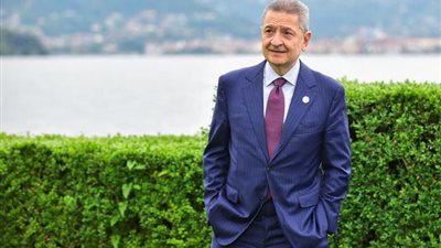 عضو بالمركزي الأوروبي: نحتاج إلى سلسلة من التخفيضات في أسعار الفائدة للوصول لموقف محايد