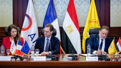 محافظ البنك المركزي المصري يوقع على مذكرة تعاون مع الوكالة الفرنسية للتنمية للبدء في تنفيذ برنامج Finance in Common