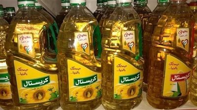 انخفضت 30%.. إيه اللي بيحصل لأسعار  الزيت والسكر؟