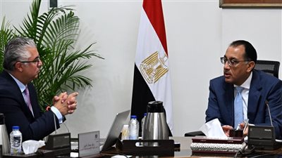 جمال الدين: 8.245 مليار جنيه إيرادات اقتصادية القناة خلال 23-24 منها مقومة بالدولار بـ5.932 مليار