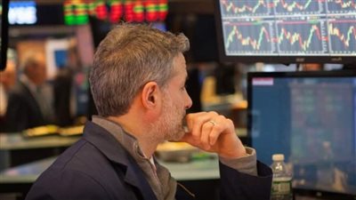 زلزال يضرب الأسواق العالمية من اليابان إلى الولايات المتحدة.. هذه أسبابه وتداعياته