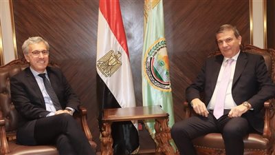 وزير الزراعة والسفير البرازيلى بالقاهرة يبحثان سبل التعاون للنهوض بالاستثمارات بالبلدين