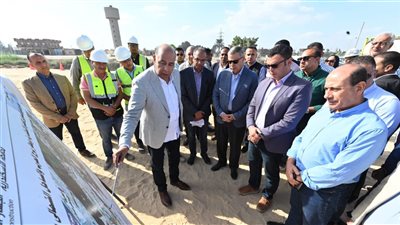 وزير الإسكان يتفقد مشروع إنشاء القوس الغربى لمحور عمر سليمان  بالإسكندرية