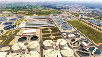 مصر تستخلص العناصر النادرة من الكاولين والجلوكونيت.. استثمارات يابانية ضخمة.. وعرض صيني لتصنيع مكونات محطات التحلية