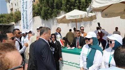 وزير الزراعة: تمويلات ميسرة من البنك الزراعي.. وكرتونة البيض بـ120 جنيها بمنافذ الوزارة