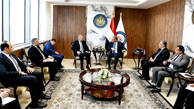 بدوي: مصر تتمتع ببنية تحتية بقطاع البترول والغاز تدعم نجاح الاستثمارات