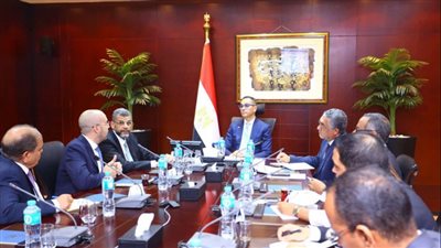 وزير الاستثمار يبحث توسعات مجموعة الفطيم في مصر