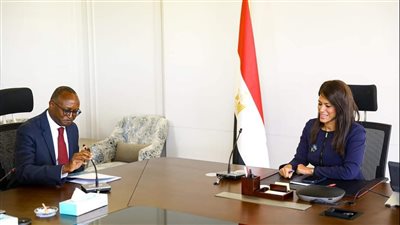 المشاط تبحث مع مؤسسة التمويل الدولية زيادة مشاركة القطاع الخاص في جهود التنمية