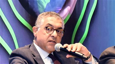 رئيس هيئة الاستثمار: حزمة حوافز لتعميق صناعة الألواح الشمسية الزجاجية وتوربينات الرياح