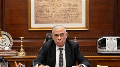 النائب العام يتفقد مركز إصلاح وتأهيل بدر ويلتقي النزلاء