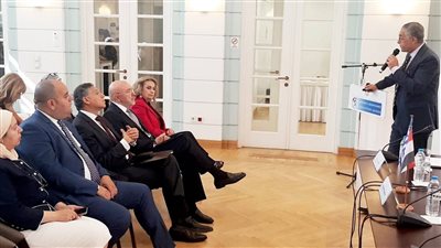 رئيس هيئة الاستثمار يعرض الفرص الاستثمارية في مصر أمام 60 شركة يونانية