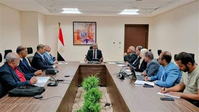نائب وزير الاسكان : تشجيع وتوطين صناعة المهمات الكهروميكانيكية داخل مصر