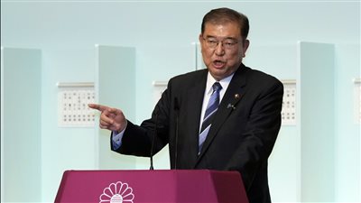 رئيس الوزراء الياباني يتعهد بالحفاظ على استقلال البنك المركزي وعدم التدخل في السياسة النقدية