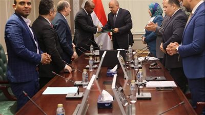 توقيع اتفاقية ثنائية وعقد تنفيذي لتركيب محطة لتوليد الكهرباء بواسطة نظم الخلايا الفوتوفلطية بجيبوتي