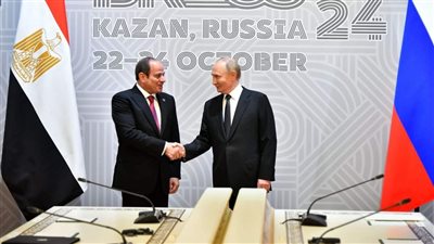 خطوة ممكن تقضي على أزمة الدولار نهائيا.. السيسي أكد عليها في اجتماع مع بوتين