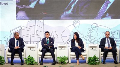 الدكتورة رانيا المشاط: نُنفذ مبادرات متعددة لدعم الشركات الناشئة والعمل المناخي وتمكين الشباب