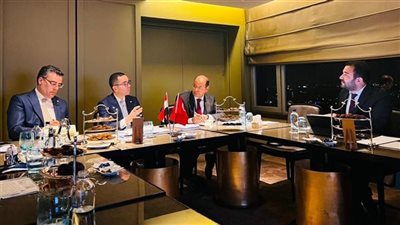 وزير الاستثمار يبحث تعزيز العلاقات مع تركيا والسعودية والإمارات والمغرب والعراق