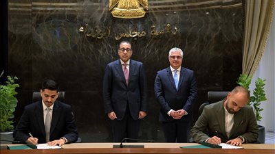 باستثمارات 15 مليون دولار.. توقيع عقد مشروع بين 