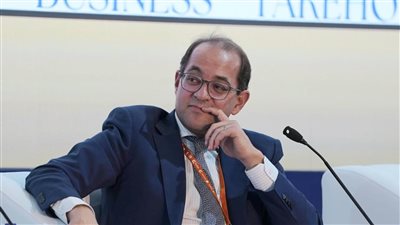 وزير المالية: أتعهد بخفض الدين الخارجي ملياري دولار سنويا