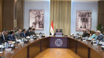 رئيس الوزراء يستعرض الموقف التنفيذي لمشروعات المبادرة الرئاسية 