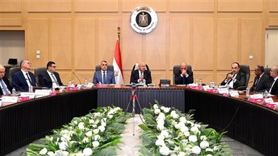 الوزير: تسهيلات وحوافز لدعم القطاع الصناعي وإعادة تشغيل مصنعي شركة النصر للمسبوكات