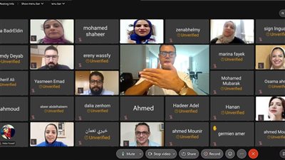 المصرف المتحد ينظم ورشة عمل تطوعية لتعليم لغة الاشارة 