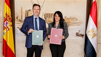 800 ألف يورو من إسبانيا لمصر.. اعرف التفاصيل