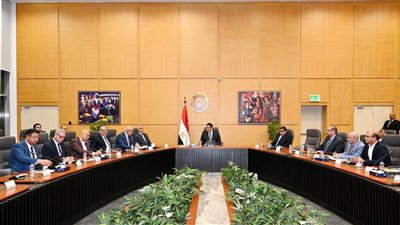 الشربيني يوجه بوضع جداول زمنية مضغوطة ومحددة لإنهاء الوحدات لتسليمها للحاجزين بالعلمين الجديدة