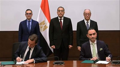 ضخ 45 مليون دولار.. نيسان توقع عقد تصنيع طراز ثالث في مصر بنسبة مكون محلي تتجاوز 54%