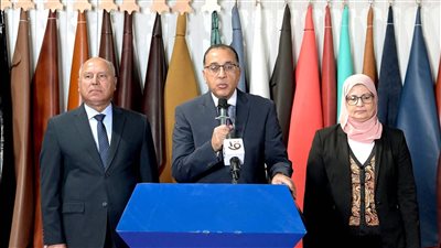 رئيس الوزراء: الدولة تركز على دفع عجلة الصناعة في كل قطاعاتها لنمو الاقتصاد المصري