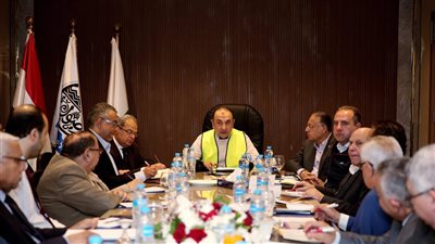 شيمي: تحديث مصانع 