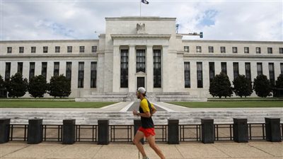 الفيدرالي يخفض الفائدة.. صعود متوقع لأسعار الدهب.. انتعاش أسواق الدول الناشئة.. ومكاسب مصر من القرار الأمريكي