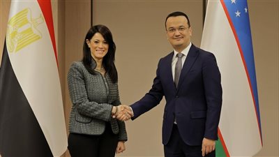 مصر وأوزبكستان توقّعان 6 وثائق تعاون في مجالات الآثار والصحة والبيئة والتعليم وبروتوكول اللجنة المُشتركة