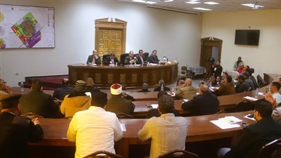 الإسكان: طرح محال للبيع بالعبور والعلمين الجديدتين.. وبيع أخرى وصيدليات ووحدات إدارية بالعاشر