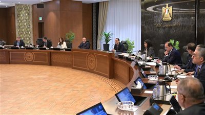 رئيس الوزراء يترأس اجتماع لجنة مخرجات ضبط الأسواق وأسعار السلع