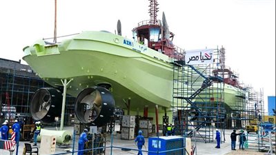 أسامة ربيع: بناء 12 سفينة صيد أعالي بحار لتطوير أسطول الصيد المصري