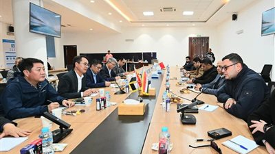 وزير الإسكان لمسئولي شركة 