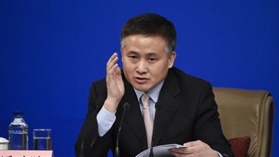 محافظ المركزي الصيني يلتقي رئيس بنك إنجلترا