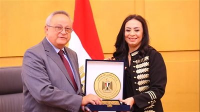 تعاون بين التضامن ومكتبة الإسكندرية لدعم وتنمية قدرات الأسرة والطفل والشباب والفتيات والمرأة وذوي الإعاقة