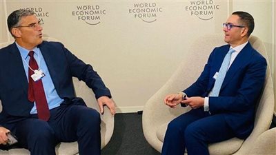 وزير الاستثمار: التزام الحكومة بتوفير بيئة استثمارية محفزة تدعم الشراكات العالمية