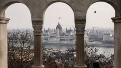 بسبب المعارضة.. المجر تتراجع عن صفقة 