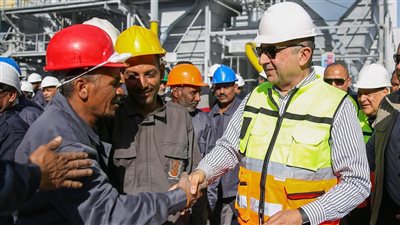 وزير قطاع الأعمال: تنمية الصناعات المعدنية ضمن أولويات استراتيجية العمل لدعم الصناعة الوطنية 