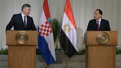 رئيس وزراء كرواتيا: نحن في مصر لبناء شراكات بمجالات الأعمال المختلفة 