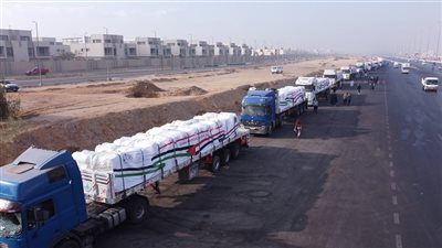 وزارة التموين تطلق القافلة رقم 13 للمساعدات الإغاثية العاجلة إلى قطاع غزة