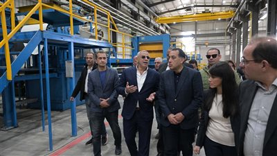 مدبولي يفتتح مصنع شركة الإسكندرية للألواح العازلة بالمنطقة الاقتصادية لقناة السويس