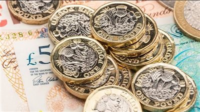الجنيه الإسترليني يتراجع 0.3% بعد تحذير بنك إنجلترا