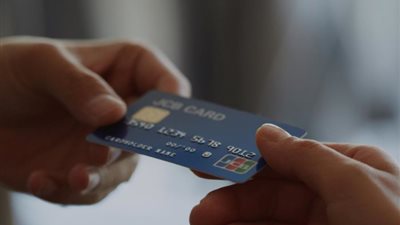 كيفية تجديد فيزا ميزة.. تعرف على الخطوات والشروط