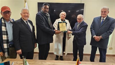 وفد ماليزي يزور نقابة العاملين بالبنوك.. ويبحثون التعاون مع البنك الزراعي المصري