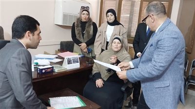 وزارة العمل تعلن تسليم عقود عمل جديدة لذوي همم من أبناء محافظة القاهرة