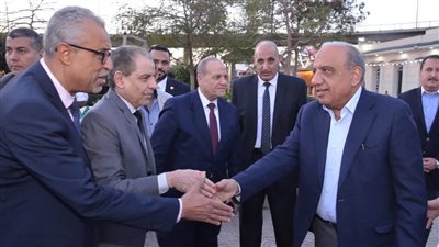 محمود عصمت: العاملون بالكهرباء قادرون على تأمين التغذية اللازمة لمشروعات البناء والتنمية بالمحافظات 